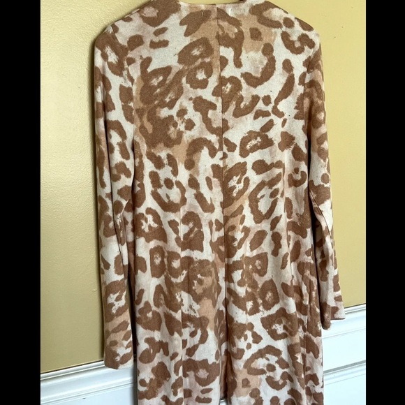 New Directions Animal Print Open Front Waterfall Asymmetrical Hem Cardigan Sz M - Picture 5 of 10